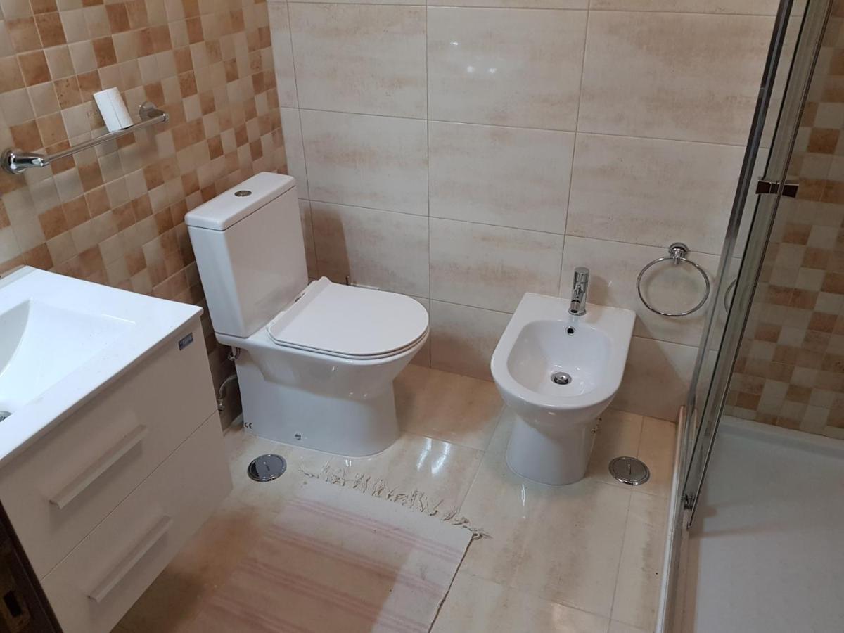 Apartamento Enjoy Lisbon Cascais Sintra 1200 Metres To Metro Blue Line Sintra Rail Line Free Parking Amadora Exterior foto