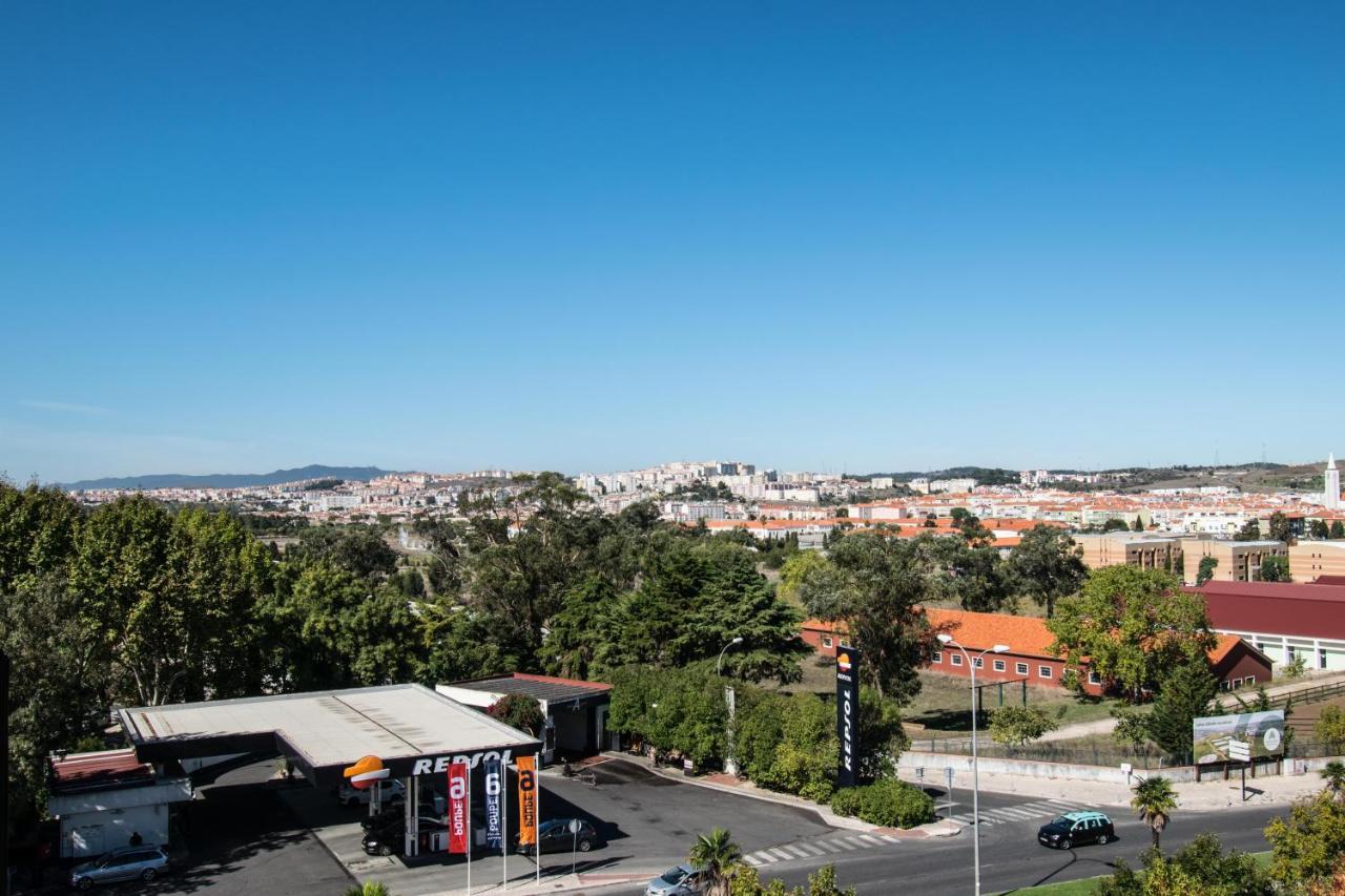 Apartamento Enjoy Lisbon Cascais Sintra 1200 Metres To Metro Blue Line Sintra Rail Line Free Parking Amadora Exterior foto
