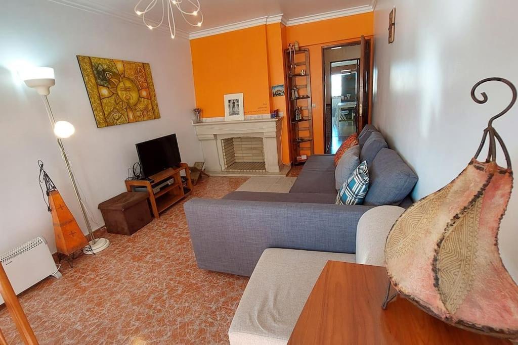 Apartamento Enjoy Lisbon Cascais Sintra 1200 Metres To Metro Blue Line Sintra Rail Line Free Parking Amadora Exterior foto
