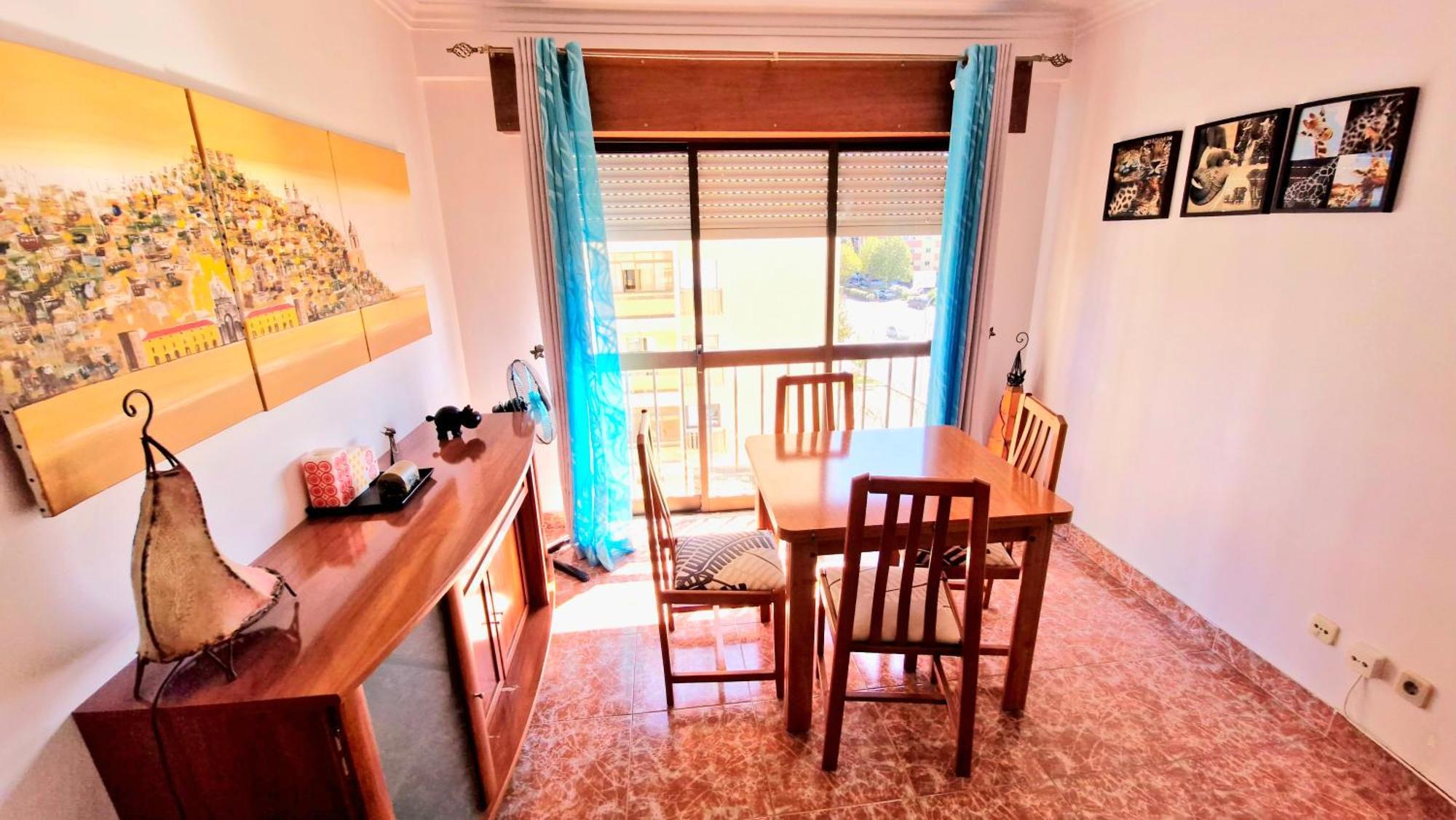 Apartamento Enjoy Lisbon Cascais Sintra 1200 Metres To Metro Blue Line Sintra Rail Line Free Parking Amadora Exterior foto
